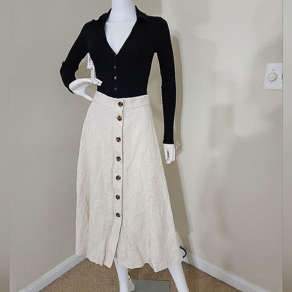 Talbots  - Picture 1 of 3